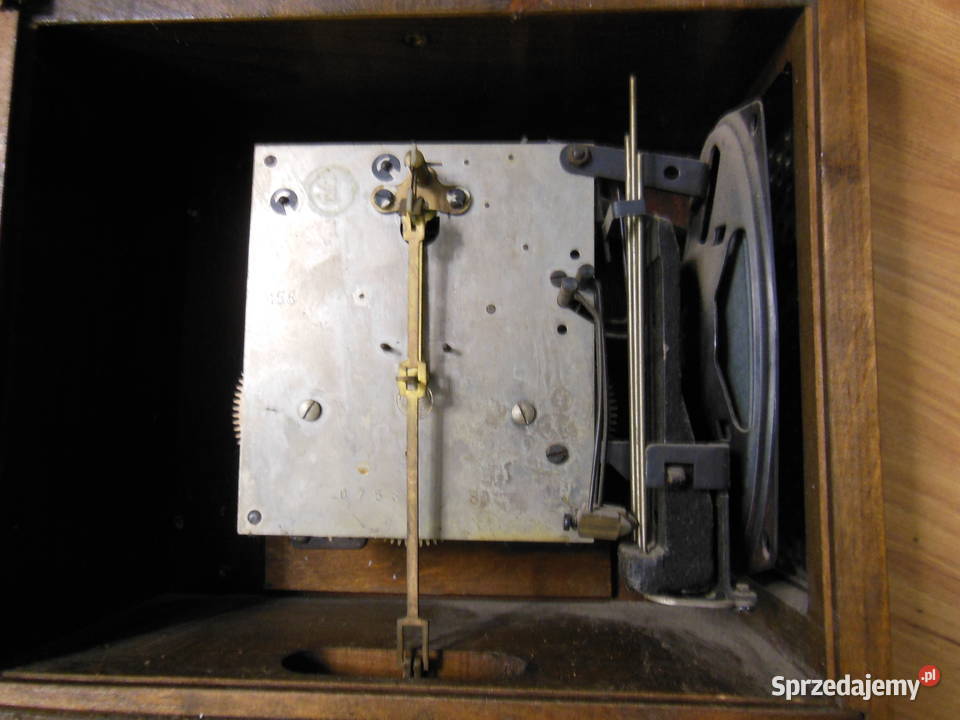 Zegar ścienny z wahadłem Predom Metron