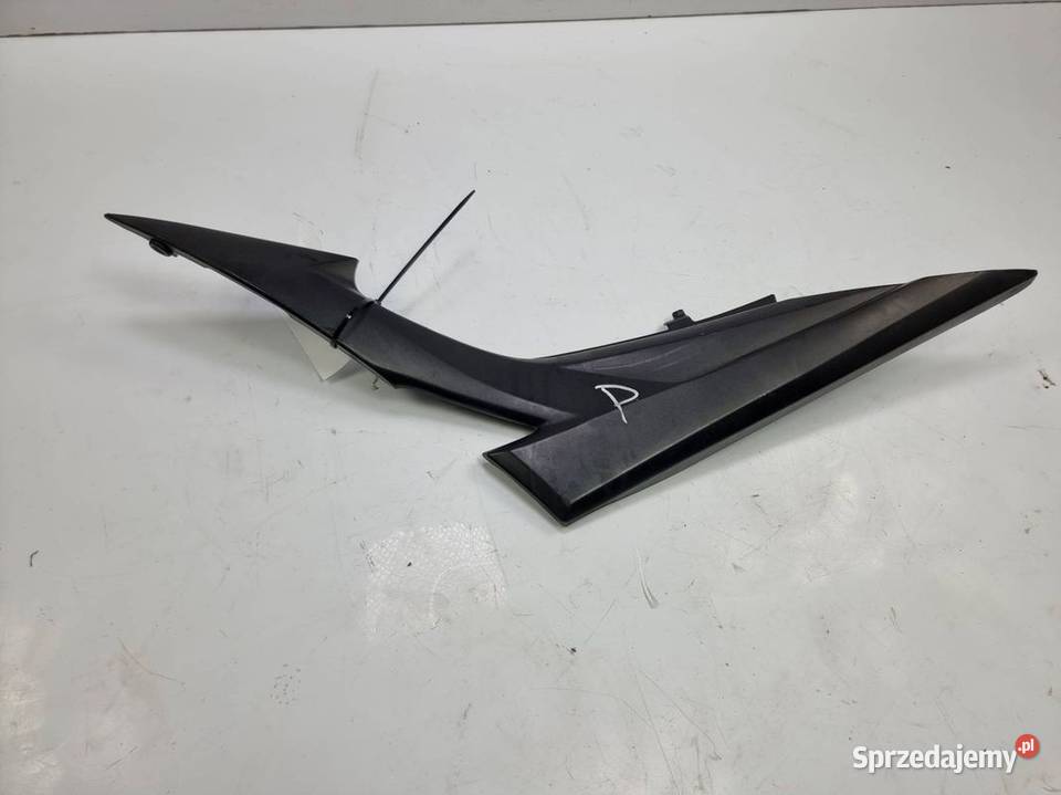 OSŁONA SUZUKI GSR 600 BOK OWIEWKA Lipno