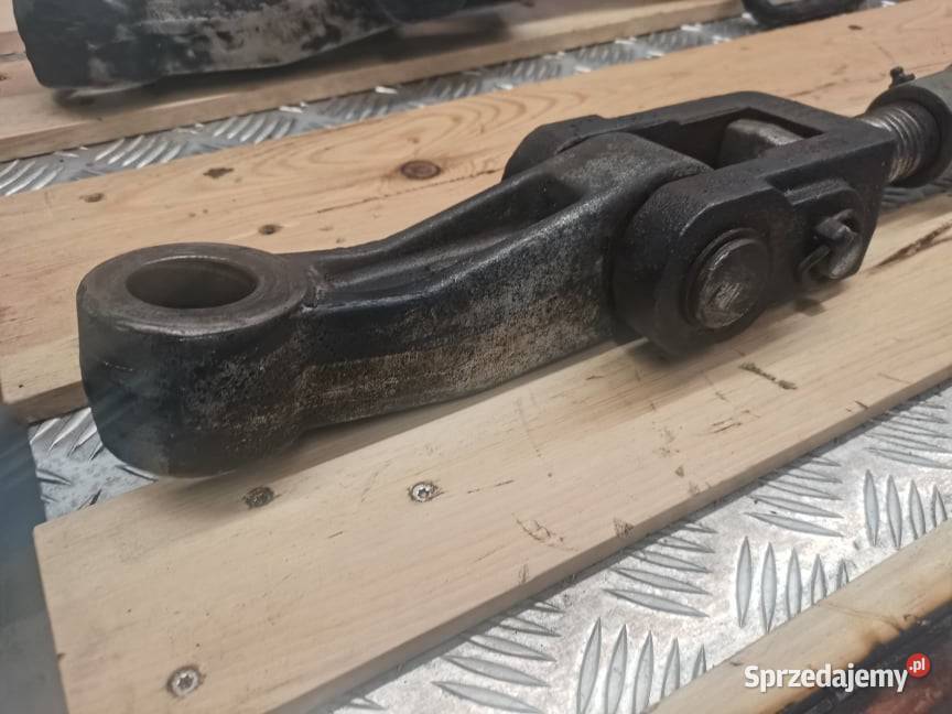 Holland TG 2004rWieszak trzypunktowego układu Wilkowo