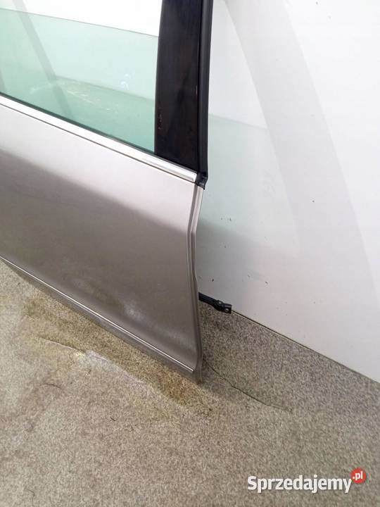 DRZWI PRAWE TYŁ KOMBI Skoda Superb II 20082015