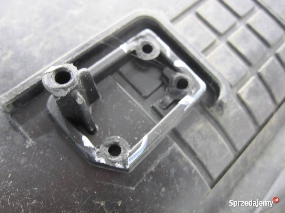 HYUNDAI i40 13r lampa prawa przód 921023ZXXX