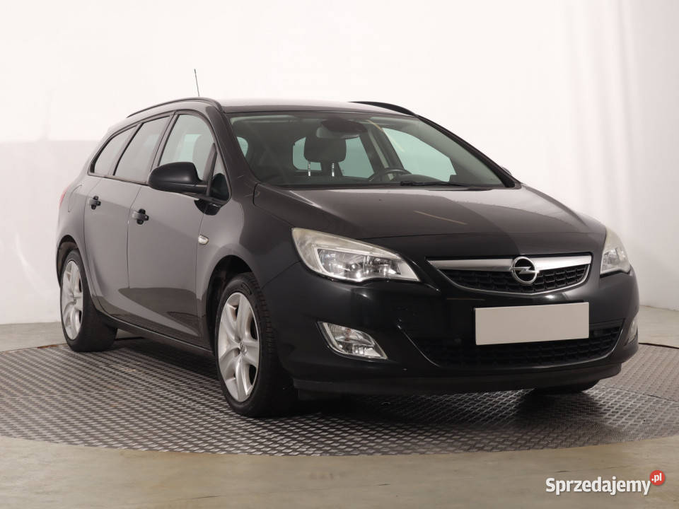 Opel Astra 17 CDTI manualna Katowice