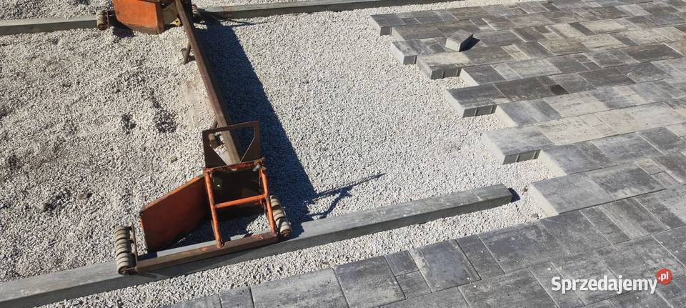 Zestaw Szyn i równiarka do układania kostki 6 i opolskie Stare Siołkowice