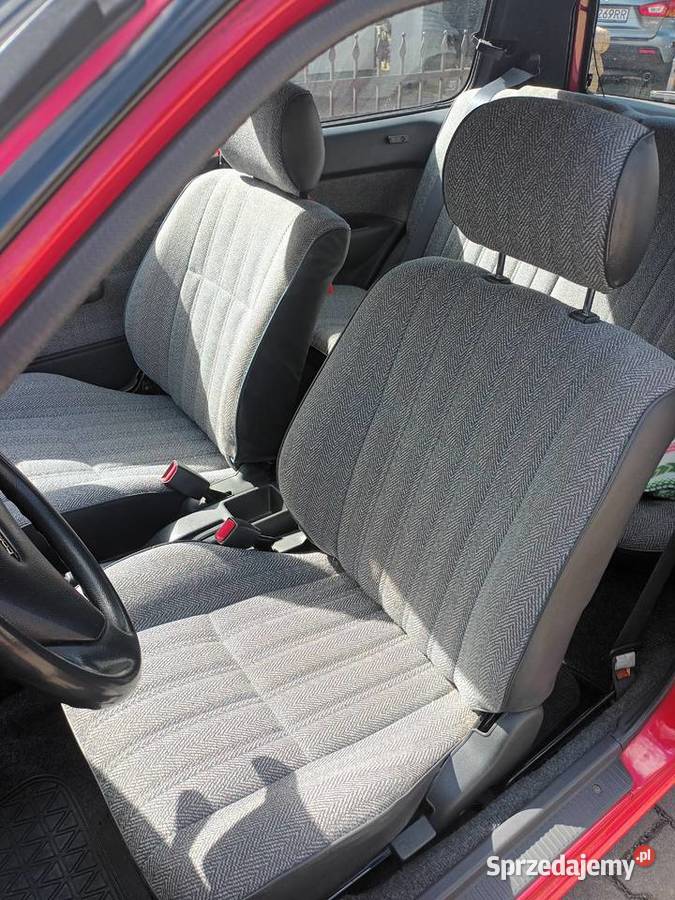 Toyota Corolla E90 13 XL