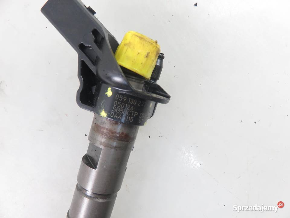 WTRYSKIWACZ AUDI A6 C6 27 TDI 059130277R osobowe Wtryskiwacze
