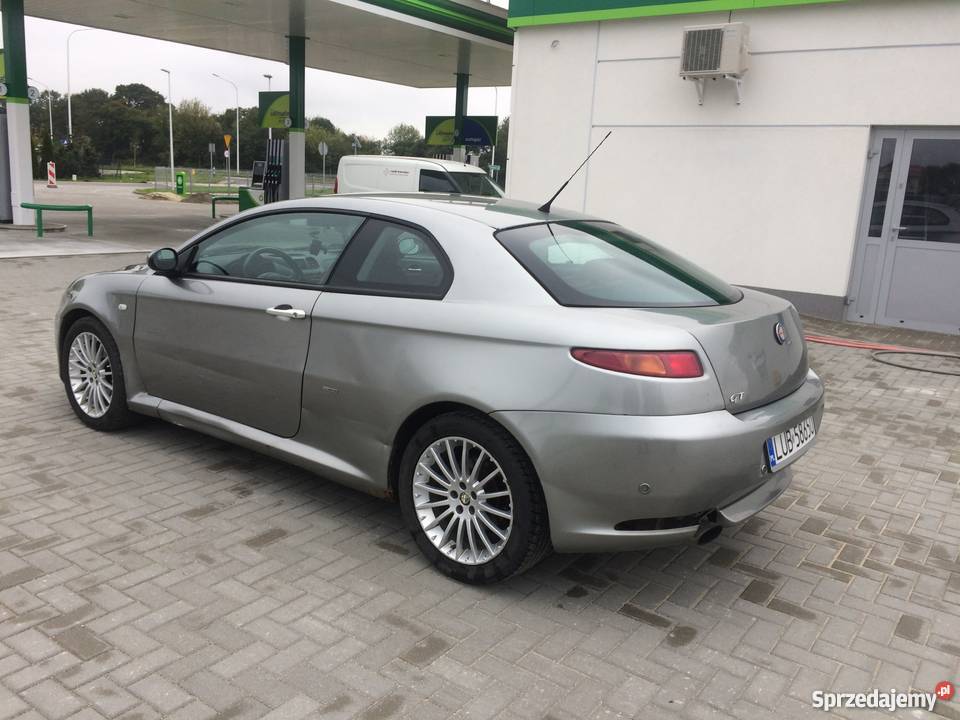 Alfa Romeo GT 19jtdnajbogatsza wersja Bertone Radawiec Duży