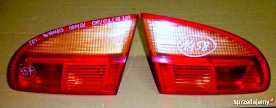 Toyota avensis kombi 2000 2002 lampa tył prawa Wrocław