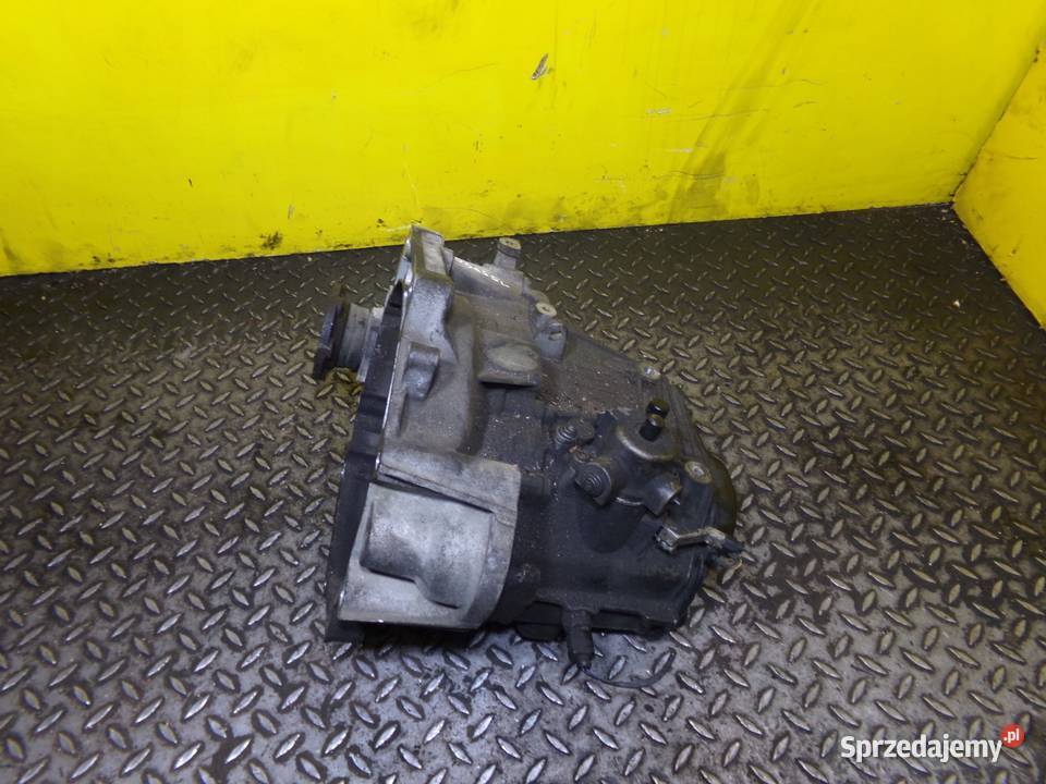 VW GOLF VII 12 TSI 15r skrzynia biegow 5 PTB Suków