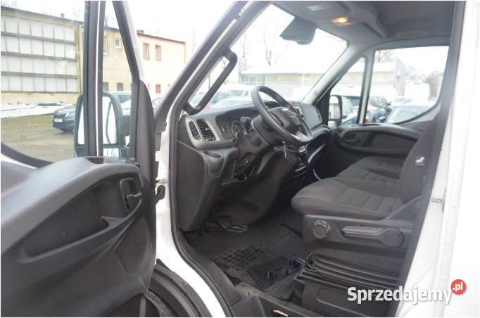 IVECO DAILY 35S16 2024 228700 ccm 156 Warszawa