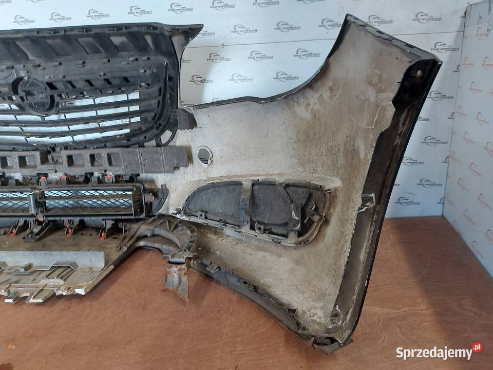 INSIGNIA A LIFT zderzak przód osobowe