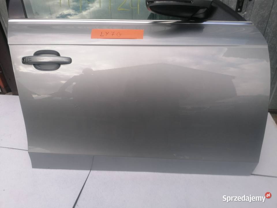 DRZWI AUDI A4 B8 PRAWY PRZÓD LY7G osobowe Święcany