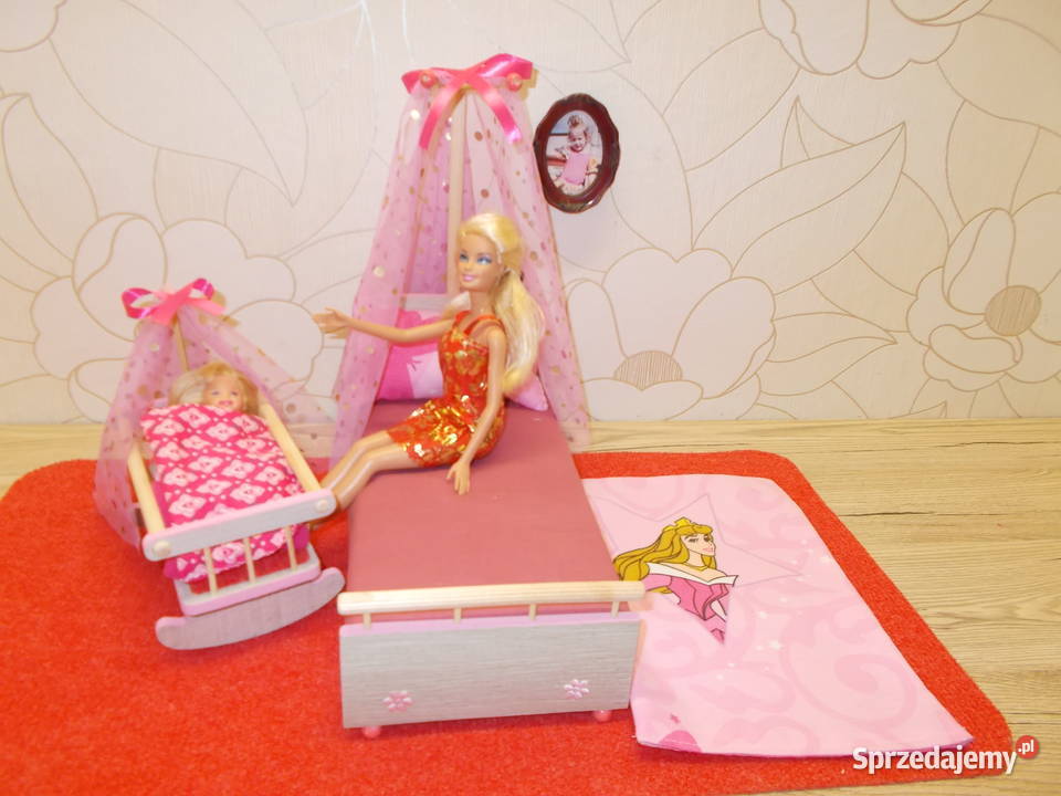 mebelki lalek barbie łóżko kołyska drewniane pomorskie Kwidzyn