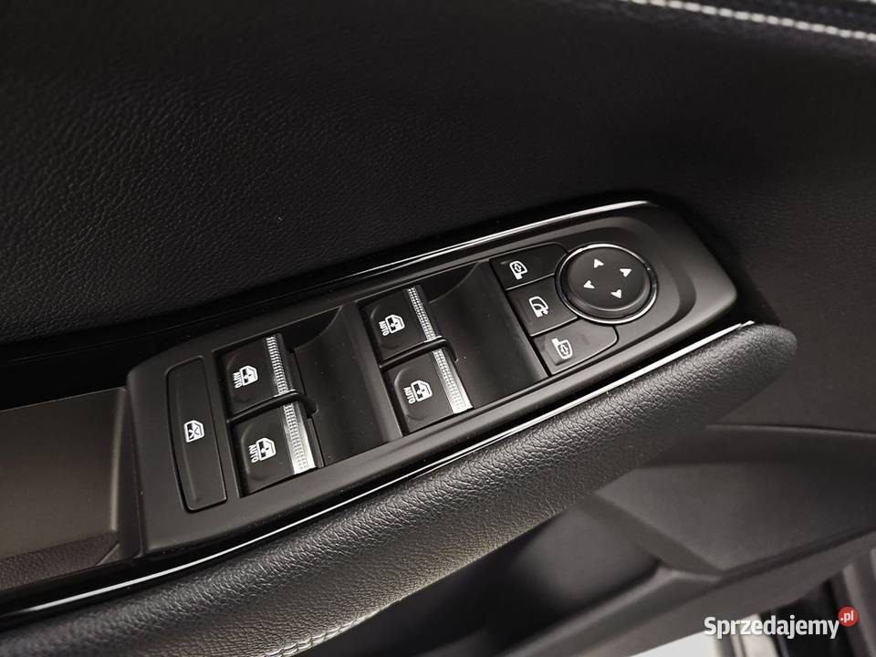 Austral 13 TCe mHEV Techno aut 1332cm3