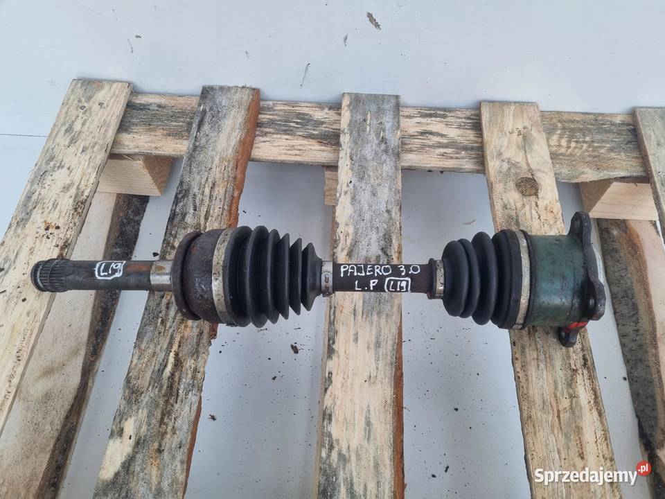 PÓŁOŚ Mitsubishi Pajero III 30 V6 LEWA TYLNA Chełm