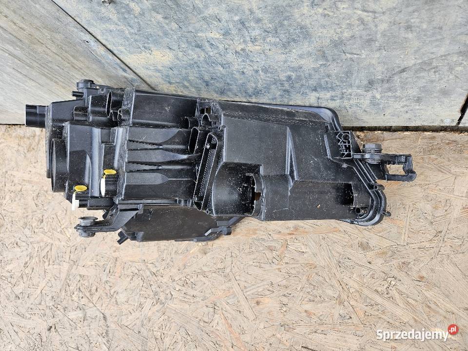 SKODA KAROQ PUSZKA LAMPY LEWA PRZÓD FULL LED wielkopolskie Międzychód