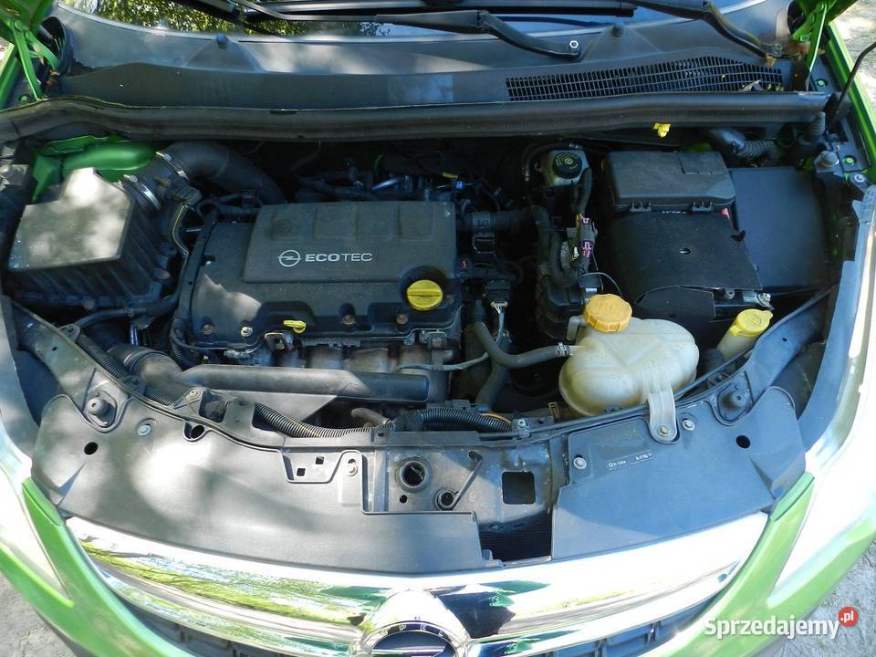 Opel Corsa D benzyna 14 100 5drzwi klima Livt Puszczykowo