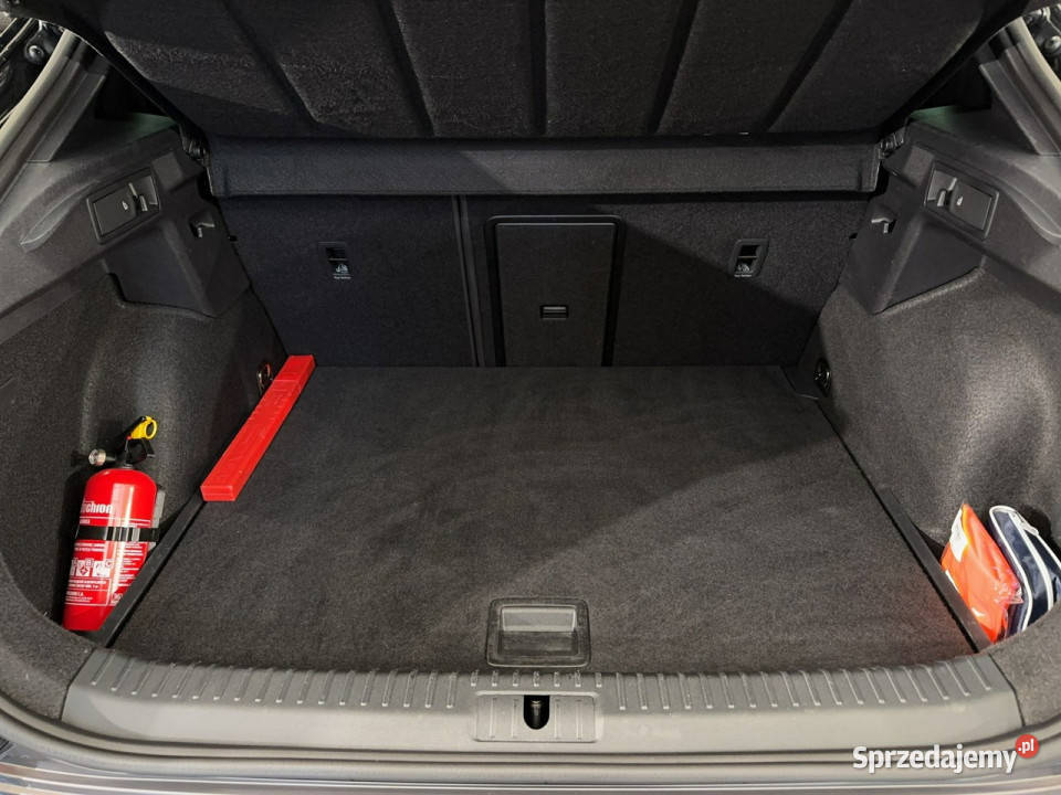 Cupra Formentor VAT 23 15TSI 150 DSG 20242025 r nieuszkodzony