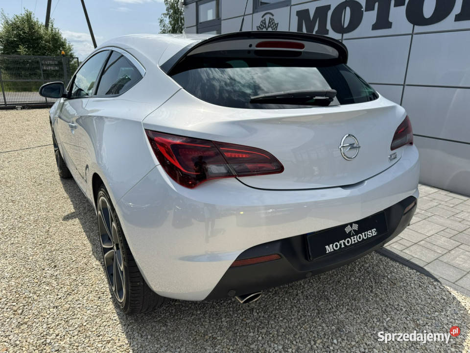 Opel Astra GTC 14 Innovation xenon 94 przebieg J Sportowy / Coupe śląskie Chełm Śląski sprzedam