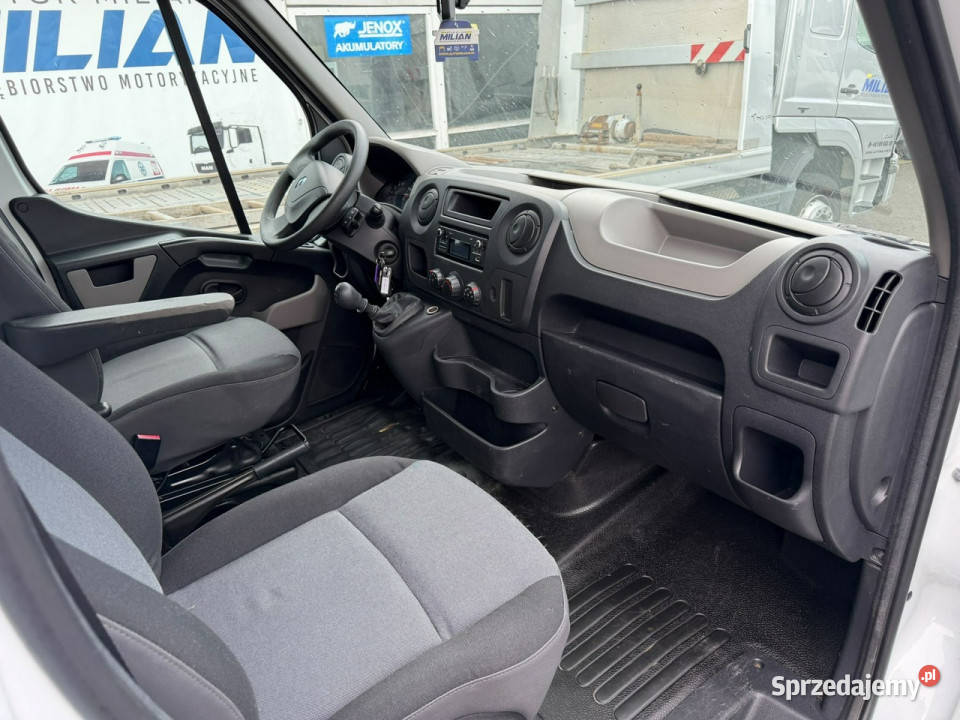Renault Master Autosklep pieczywa Sklep bar nieuszkodzony dolnośląskie Syców