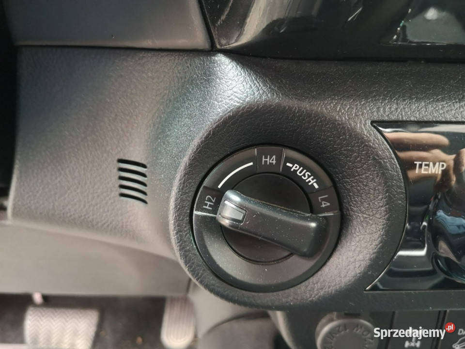 Toyota Hilux 24D4D 150 Klimatronic Naw VAT marża Strzegom
