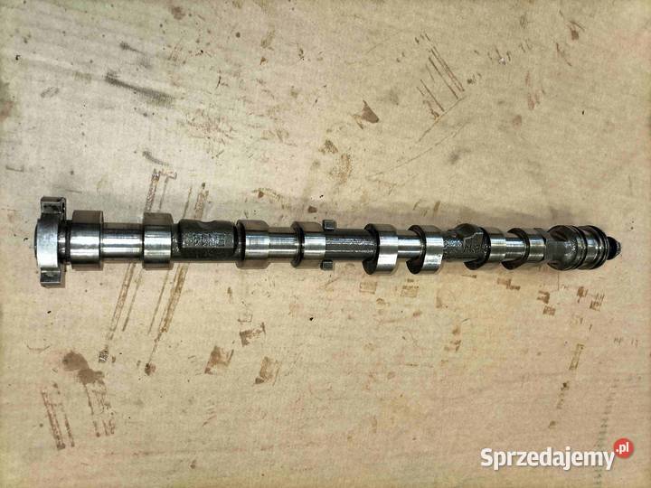 Wałek rozrządu ssący prawej stronieBMW E60 E61 Poręba