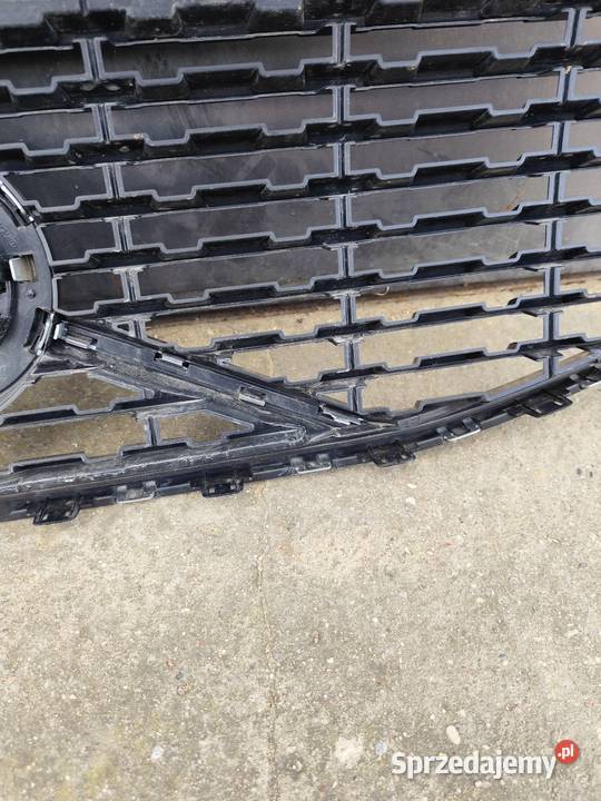 Grill Volvo XC60 ll r desing Grajewo