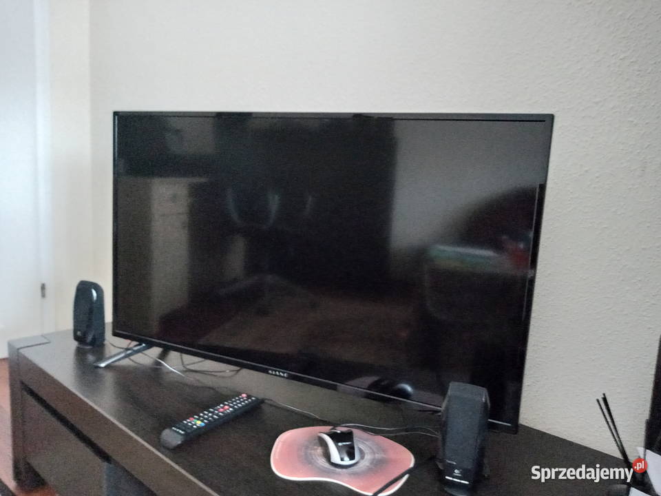 Telewizor SMART TV KIANO SLIM FULL HD 40 HDMI sprzedam