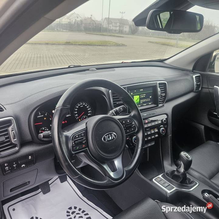 KIA SPORTAGE 17CRDI 128 PRZEBIEGU Chęciny