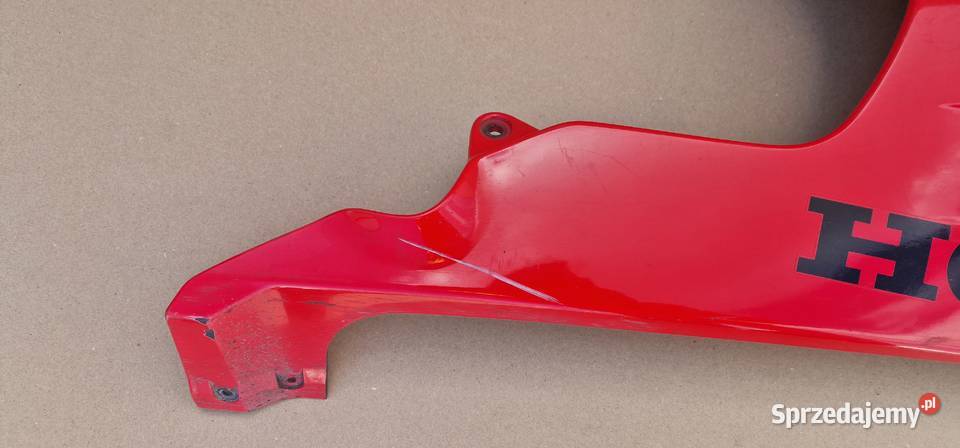 HONDA VTR 1000 BOK OWIEWKA BOCZEK OSŁONA PRAWA