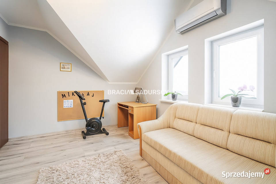 sprzedaży domu 220m2 Wieliczka Modrzewiowa Sprzedaż małopolskie