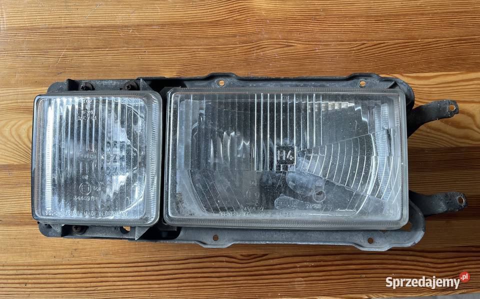 Reflektor Volkswagen Scirocco mk2 osobowe pomorskie Gdańsk