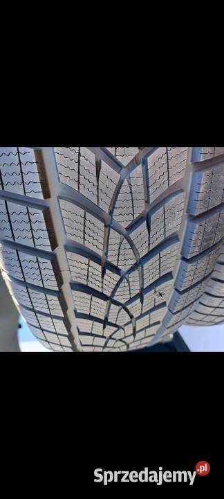 Opony zima goodyear 215 60 18 nowe łódź Samochodowe Łódź sprzedam
