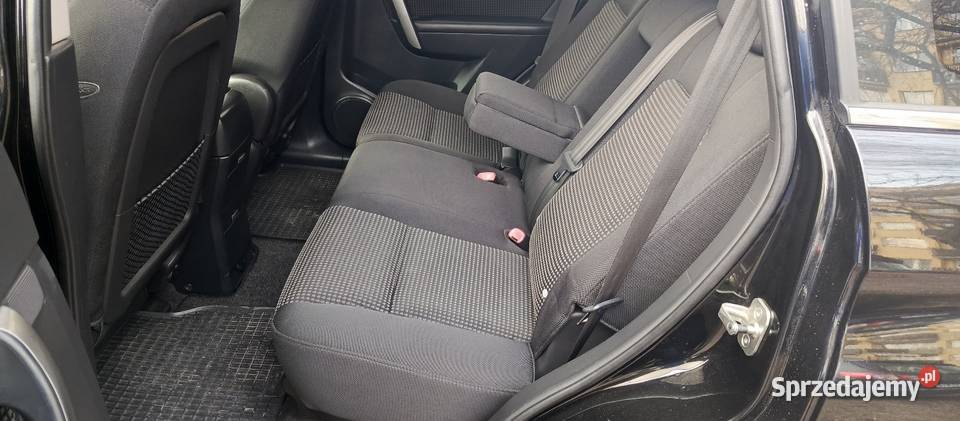 Chevrolet Captiva czarny
