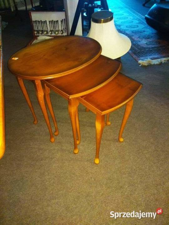 Trzy piękne stoliki wsuwne w siebie Gdańsk