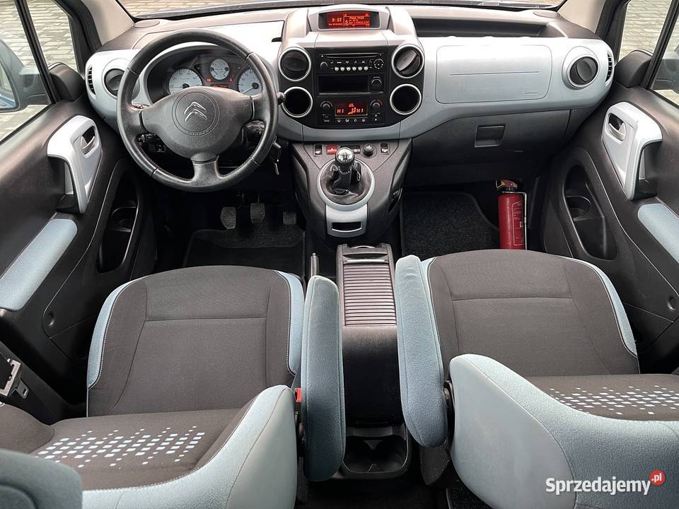 Citroen Berlingo Lift 16 HDI 218000 Serwis 2012 nieuszkodzony Płock