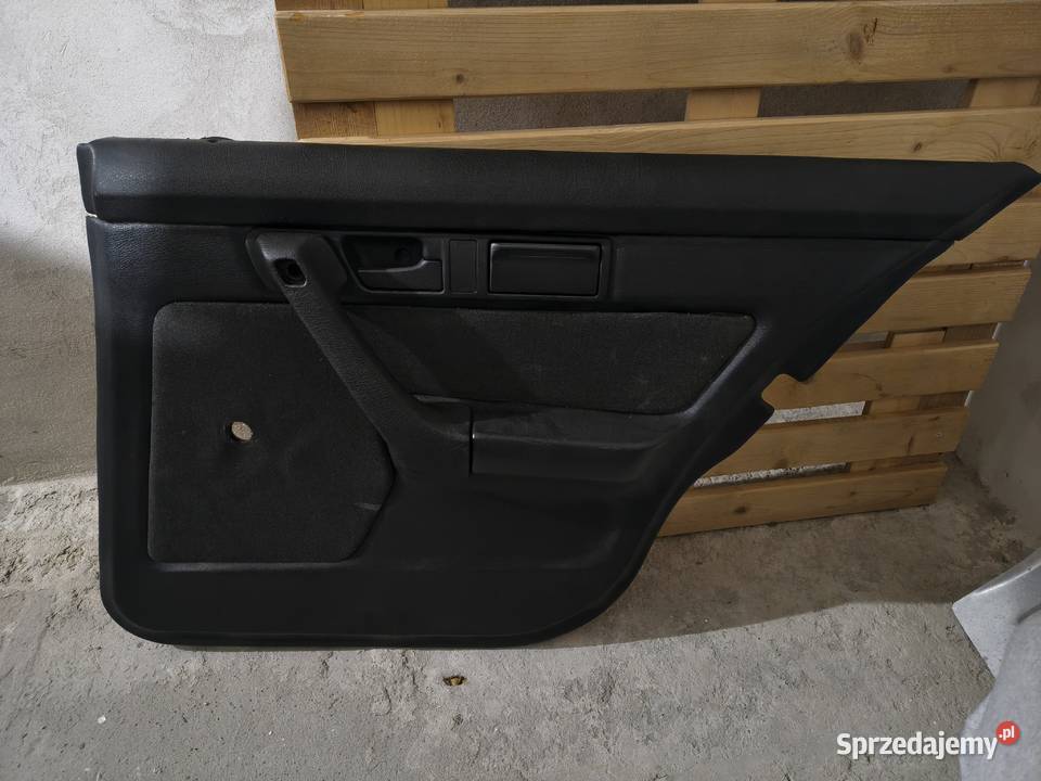 Boczki przedlift bmw E34 sedan Warszawa