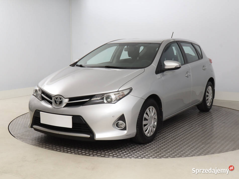Toyota Auris 13 Dual VVTi nieuszkodzony Bielany Wrocławskie