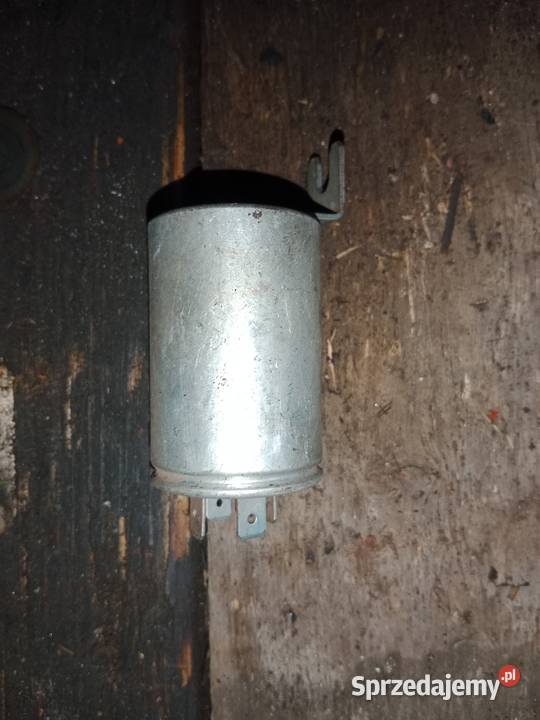 Przerywacz kierunkowskazów 12v x21w DDR Poddębice