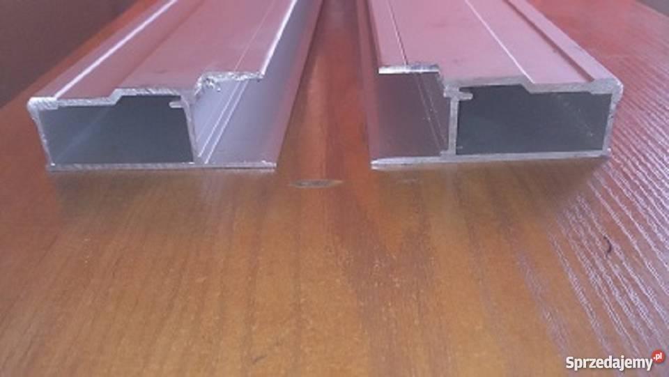 zamek pionowy w obrzeżu Hestal 815mm Siedlce