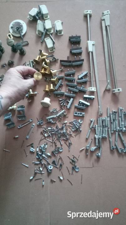 Uchwyty do szafy z lat PRL Warszawa