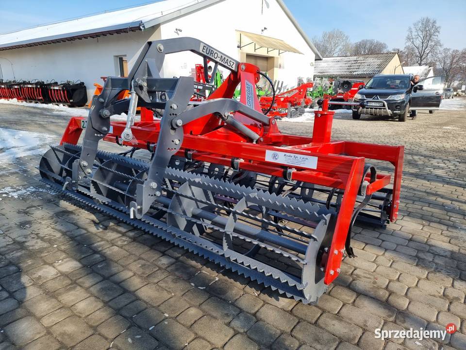Agregat uprawowy uprawowosiewny przedsiewny nieuszkodzony
