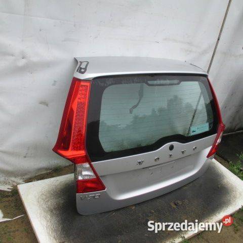 VOLVO V70 XC70 KLAPA TYŁ TYLNA Z SZYBĄ I LAMPAMI Rakoniewice sprzedam