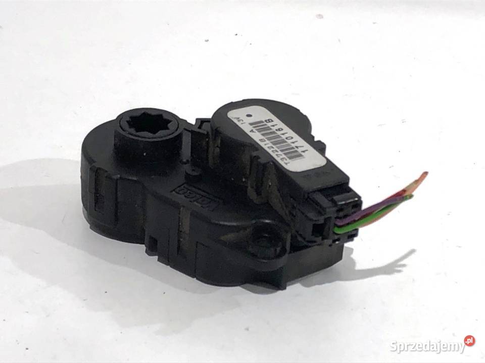 SILNIK NAGRZEWNICY RENAULT T37221B KADJAR osobowe