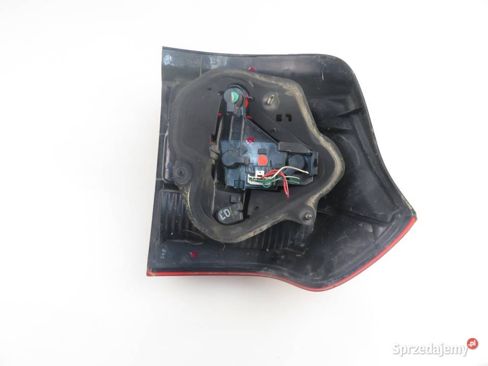 LAMPA LEWA TYLNA TOYOTA COROLLA E12 sprzedam