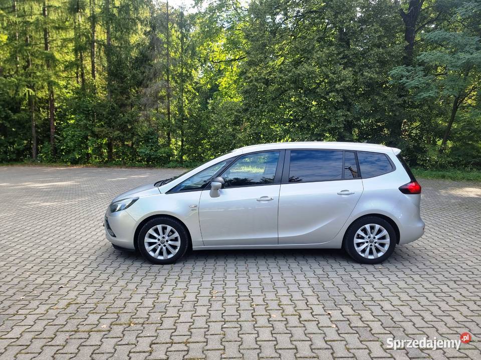 7osobowa 14T Nawigacja Kamera Full wersja poduszka powietrzna małopolskie Nowy Sącz