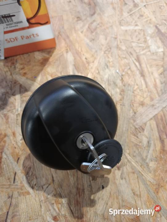 korek zbiornika paliwa DeutzFahr Agrofarm Seria wielkopolskie Koszanowo