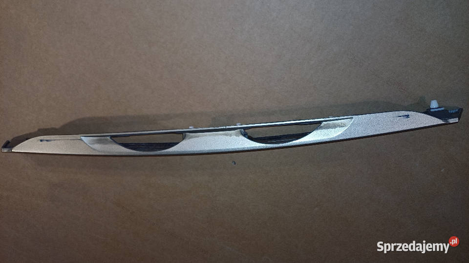 Listwa blenda klapy bagażnika Honda Civic sedan sprzedam
