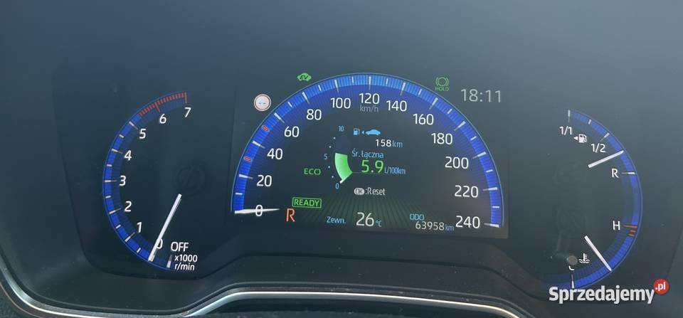 Toyota Corolla 18 Hybrid Style Tech Spalice sprzedam
