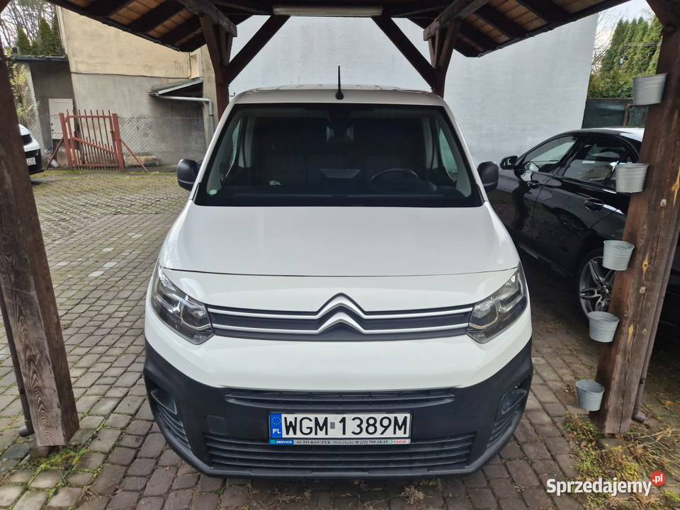 Citroen Berlingo 15 Diesel Salon VAT 1 FV 23 Milanówek