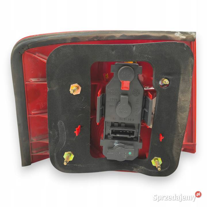 LAMPA PRAWA Audi A6 C5 LIFT KOMBI AVANT tylna lubelskie Chełm
